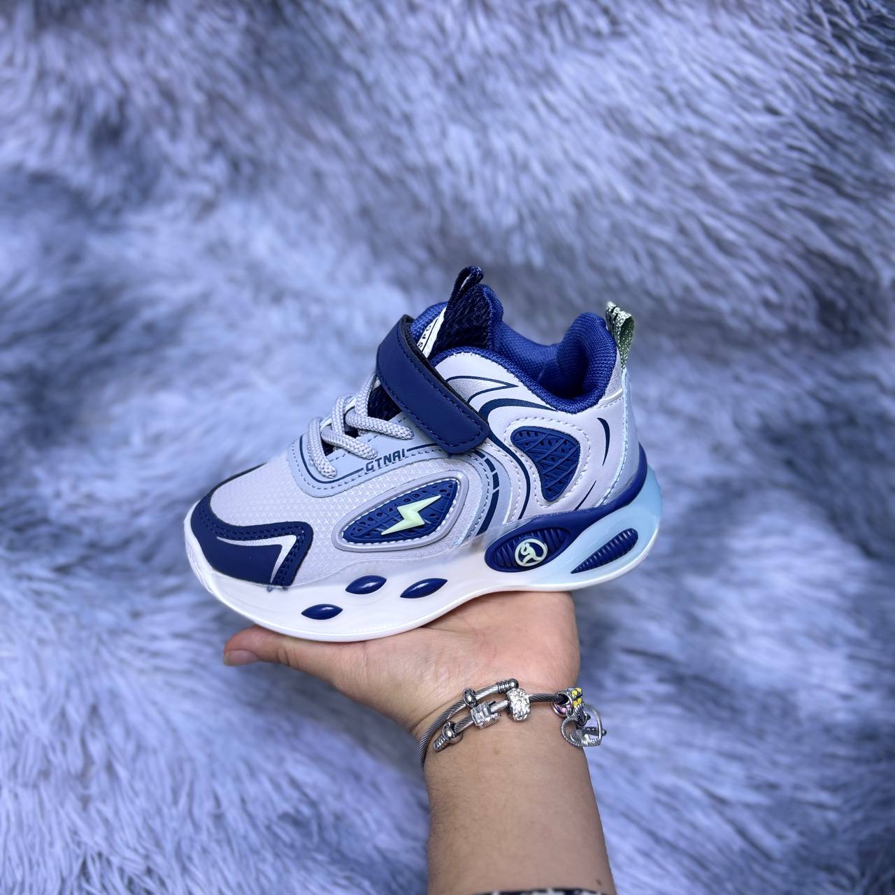 ZAPATILLAS KIDS ¨LAS MAS ELEGIDAS¨