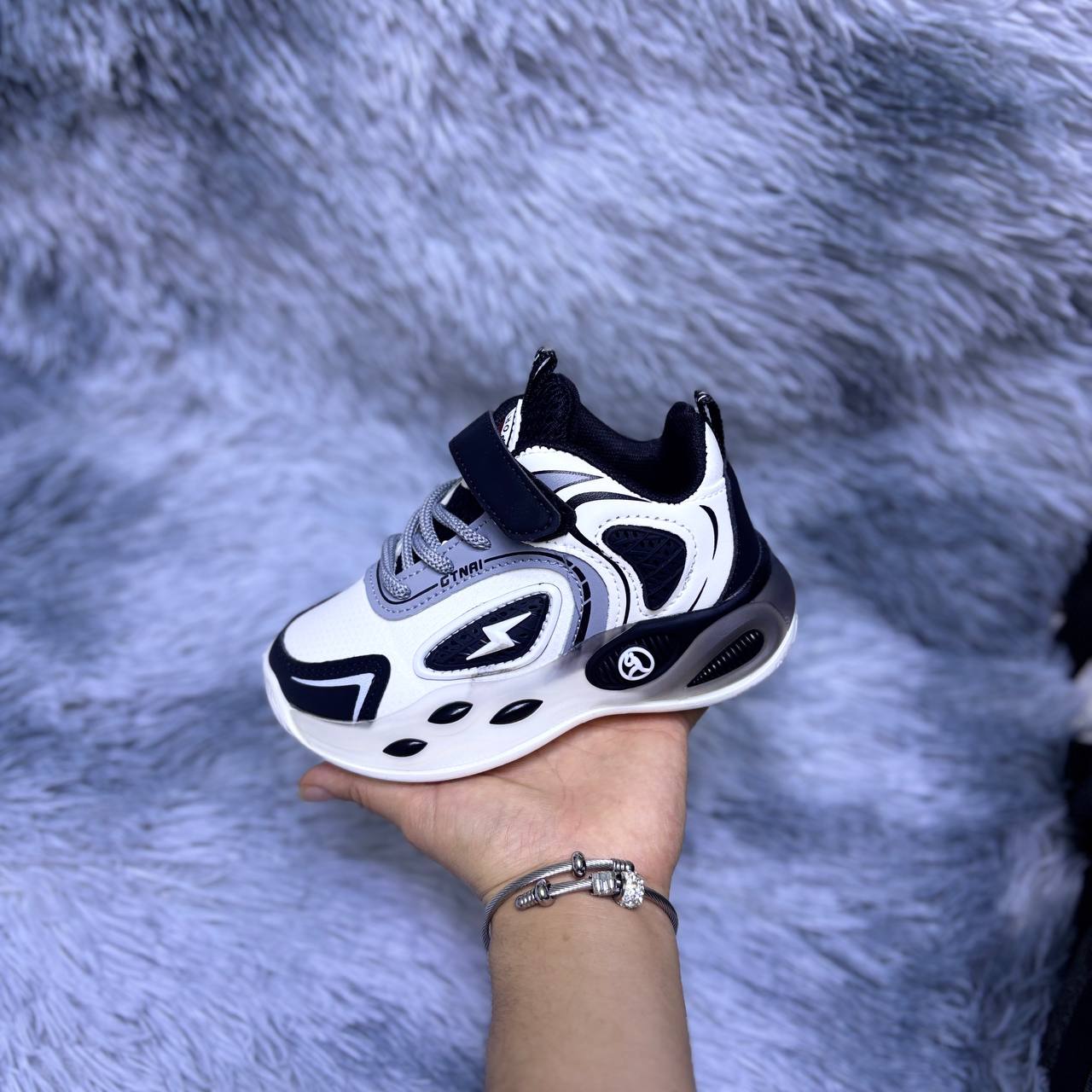 ZAPATILLAS KIDS ¨LAS MAS ELEGIDAS¨