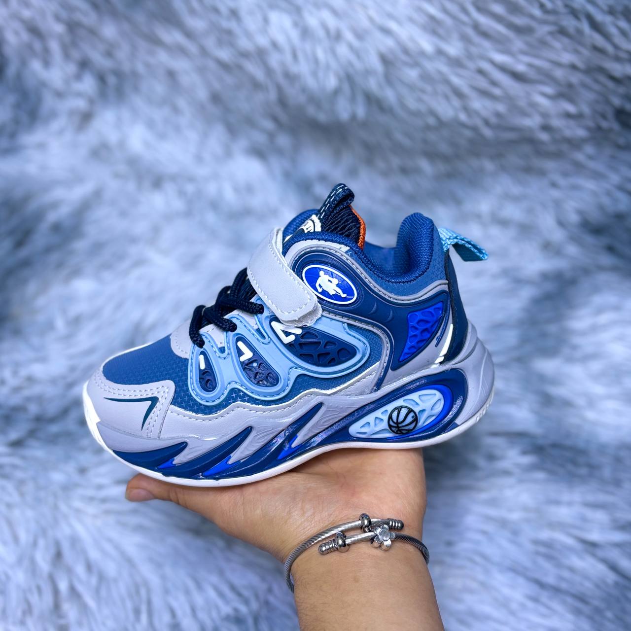 🎉 ¡LAS ZAPATILLAS KIDS MÁS ELEGIDAS! 👟✨